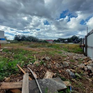 Pavilhão com 1220m², no bairro Desvio Rizzo em Caxias do Sul para Alugar