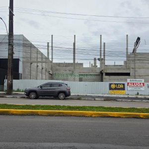 Pavilhão com 1300m², no bairro Desvio Rizzo em Caxias do Sul para Alugar