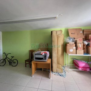 Casa com 141m², 3 dormitórios, 1 vaga, no bairro Santa Lúcia em Caxias do Sul para Comprar