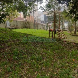 Casa, 8 dormitórios, no bairro São Pelegrino em Caxias do Sul para Comprar