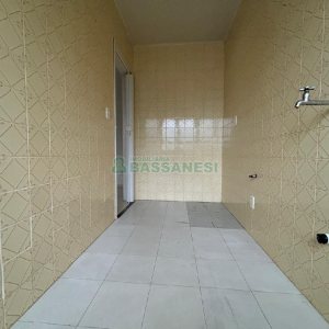 Apartamento com 42m², 1 dormitório, no bairro Lourdes em Caxias do Sul para Alugar