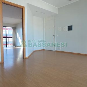 Sala com 205m², 3 vagas, no bairro Centro em Caxias do Sul para Comprar