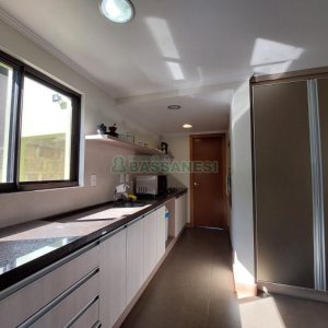 Chácara com 81307m², 4 dormitórios, 2 vagas, no bairro 3 Legua em Caxias do Sul para Comprar