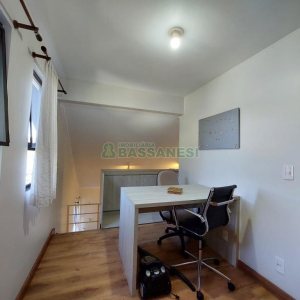 Chácara com 81307m², 4 dormitórios, 2 vagas, no bairro 3 Legua em Caxias do Sul para Comprar