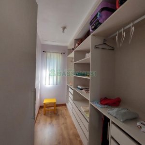 Chácara com 81307m², 4 dormitórios, 2 vagas, no bairro 3 Legua em Caxias do Sul para Comprar