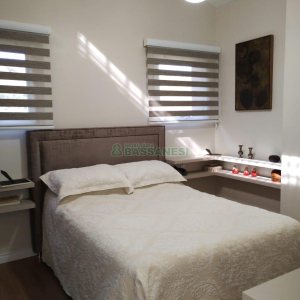 Chácara com 81307m², 4 dormitórios, 2 vagas, no bairro 3 Legua em Caxias do Sul para Comprar