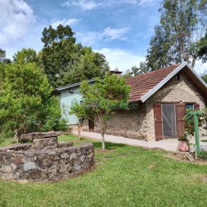 Chácara com 81307m², 4 dormitórios, 2 vagas, no bairro 3 Legua em Caxias do Sul para Comprar