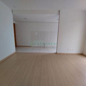 Apartamento com 60m², 2 dormitórios, 1 vaga, no bairro Cidade Nova em Caxias do Sul para Alugar