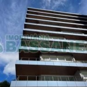 Apartamento com 232m², 3 dormitórios, no bairro Exposição em Caxias do Sul para Comprar