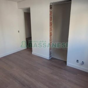 Apartamento com 186m², 3 dormitórios, 2 vagas, no bairro Exposição em Caxias do Sul para Comprar