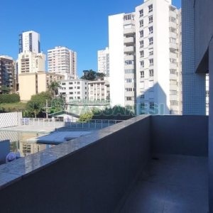 Apartamento com 186m², 3 dormitórios, 2 vagas, no bairro Exposição em Caxias do Sul para Comprar