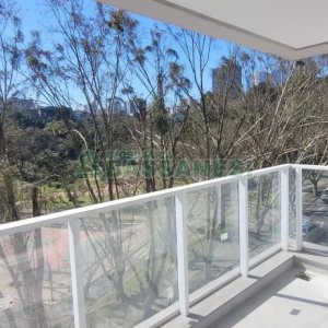 Apartamento com 186m², 3 dormitórios, 2 vagas, no bairro Exposição em Caxias do Sul para Comprar