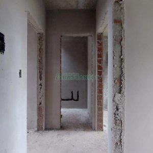 Sobrado com 147m², 3 dormitórios, 2 vagas, no bairro Jardim América em Caxias do Sul para Comprar