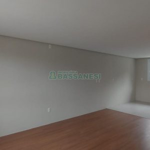 Sobrado com 147m², 3 dormitórios, 2 vagas, no bairro Jardim América em Caxias do Sul para Comprar