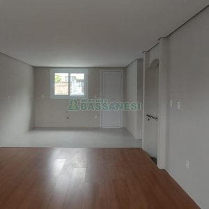 Sobrado com 147m², 3 dormitórios, 2 vagas, no bairro Jardim América em Caxias do Sul para Comprar