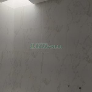 Sobrado com 147m², 3 dormitórios, 2 vagas, no bairro Jardim América em Caxias do Sul para Comprar