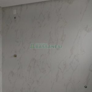 Sobrado com 147m², 3 dormitórios, 2 vagas, no bairro Jardim América em Caxias do Sul para Comprar