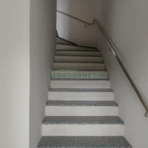 Sobrado com 147m², 3 dormitórios, 2 vagas, no bairro Jardim América em Caxias do Sul para Comprar