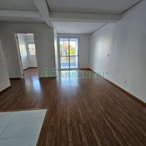 Apartamento com 67m², 2 dormitórios, 1 vaga, no bairro Lourdes em Caxias do Sul para Comprar