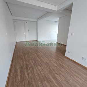 Apartamento com 67m², 2 dormitórios, 1 vaga, no bairro Lourdes em Caxias do Sul para Comprar