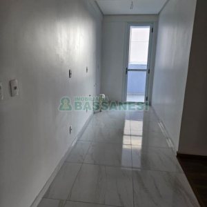 Apartamento com 67m², 2 dormitórios, 1 vaga, no bairro Lourdes em Caxias do Sul para Comprar