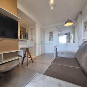 Apto Mobiliado com 60m², 2 dormitórios, 1 vaga, no bairro Lourdes em Caxias do Sul para Alugar