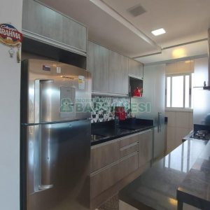 Apartamento com 66m², 2 dormitórios, 2 vagas, no bairro Desvio Rizzo em Caxias do Sul para Alugar