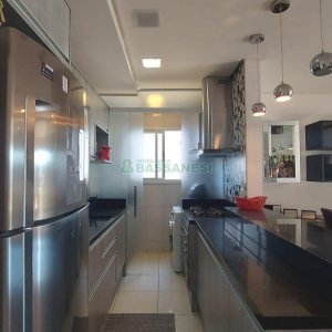 Apartamento com 66m², 2 dormitórios, 2 vagas, no bairro Desvio Rizzo em Caxias do Sul para Alugar