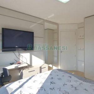 Apartamento com 66m², 2 dormitórios, 2 vagas, no bairro Desvio Rizzo em Caxias do Sul para Alugar
