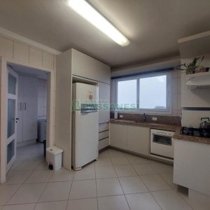 Apartamento com 159m², 3 dormitórios, 2 vagas, no bairro Jardim América em Caxias do Sul para Comprar