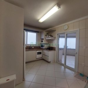Apartamento com 159m², 3 dormitórios, 2 vagas, no bairro Jardim América em Caxias do Sul para Comprar
