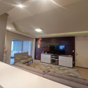 Apartamento com 159m², 3 dormitórios, 2 vagas, no bairro Jardim América em Caxias do Sul para Comprar