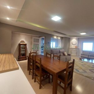 Apartamento com 159m², 3 dormitórios, 2 vagas, no bairro Jardim América em Caxias do Sul para Comprar