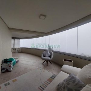 Apartamento com 159m², 3 dormitórios, 2 vagas, no bairro Jardim América em Caxias do Sul para Comprar