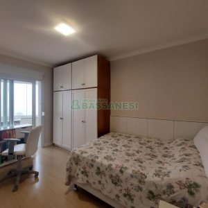 Apartamento com 159m², 3 dormitórios, 2 vagas, no bairro Jardim América em Caxias do Sul para Comprar