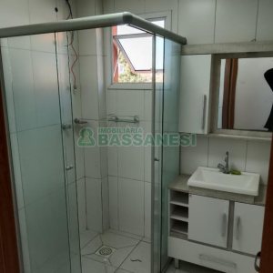Apartamento com 44m², 2 dormitórios, 1 vaga, no bairro Desvio Rizzo em Caxias do Sul para Comprar