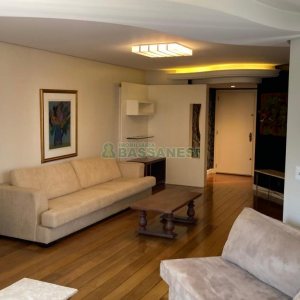 Apto Mobiliado com 141m², 3 dormitórios, 2 vagas, no bairro Panazzolo em Caxias do Sul para Alugar