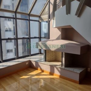 Apto/Cobertura com 423m², 3 dormitórios, 2 vagas, no bairro Medianeira em Caxias do Sul para Comprar