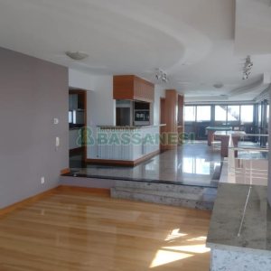 Apto/Cobertura com 423m², 3 dormitórios, 2 vagas, no bairro Medianeira em Caxias do Sul para Comprar