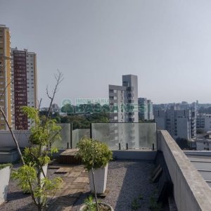 Apto/Cobertura com 423m², 3 dormitórios, 2 vagas, no bairro Medianeira em Caxias do Sul para Comprar