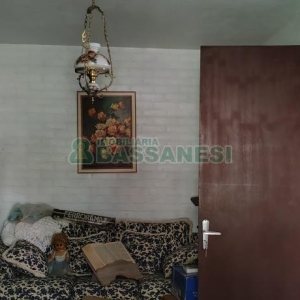 Casa com 231m², 3 dormitórios, no bairro Galópolis em Caxias do Sul para Comprar