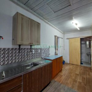 Casa com 141m², 2 dormitórios, 4 vagas, no bairro Marechal Floriano em Caxias do Sul para Comprar