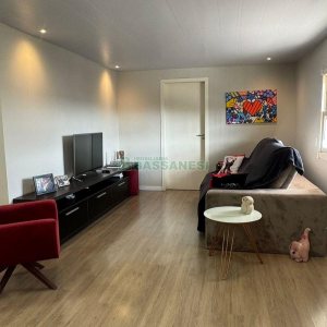 Casa com 154m², 4 dormitórios, 2 vagas, no bairro Cruzeiro em Caxias do Sul para Comprar