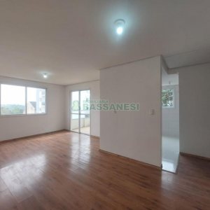 Apartamento com 88m², 3 dormitórios, 2 vagas, no bairro Vila Verde em Caxias do Sul para Comprar