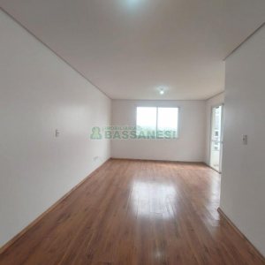 Apartamento com 88m², 3 dormitórios, 2 vagas, no bairro Vila Verde em Caxias do Sul para Comprar