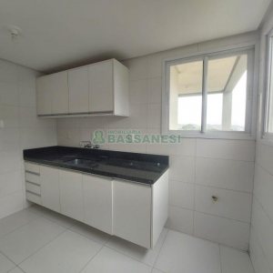 Apartamento com 88m², 3 dormitórios, 2 vagas, no bairro Vila Verde em Caxias do Sul para Comprar