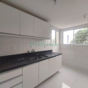 Apartamento com 88m², 3 dormitórios, 2 vagas, no bairro Vila Verde em Caxias do Sul para Comprar