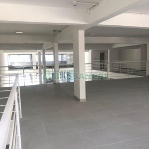 Loja com 534m², 5 vagas, no bairro Lourdes em Caxias do Sul para Alugar