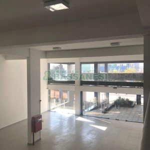 Loja com 534m², 5 vagas, no bairro Lourdes em Caxias do Sul para Alugar