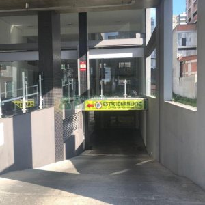 Loja com 534m², 5 vagas, no bairro Lourdes em Caxias do Sul para Alugar